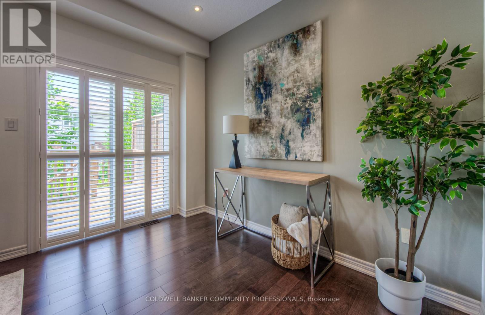 38 - 215 Dundas Street E, Hamilton, Ontario  L8B 0X1 - Photo 18 - X12585328