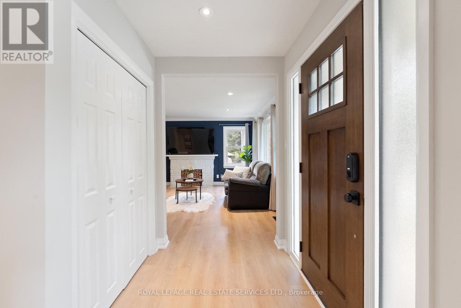 136 Mohawk Road, Hamilton, Ontario  L9G 2W9 - Photo 8 - X12585338