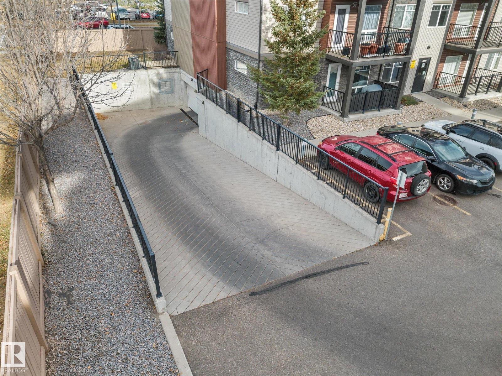 #109 9523 160 Av Nw, Edmonton, Alberta  T5Z 0N1 - Photo 48 - E4464401