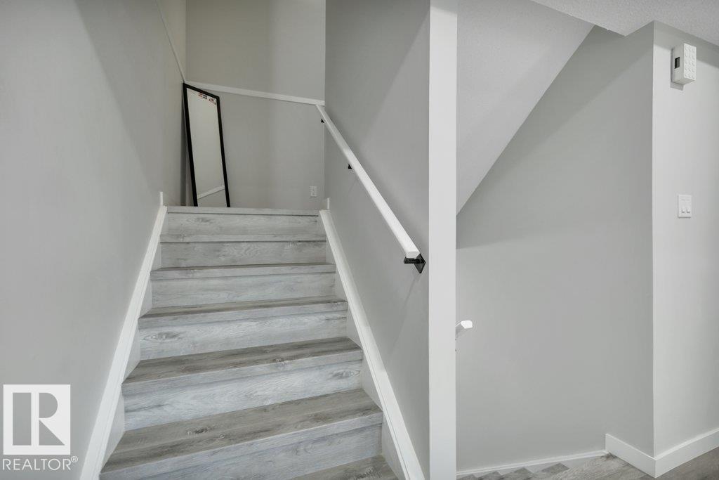 535 Willow Co Nw, Edmonton, Alberta  T5T 2K7 - Photo 12 - E4466967