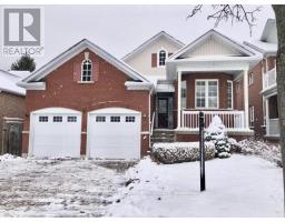 40 KIMBERLY DRIVE, Whitby, Ontario