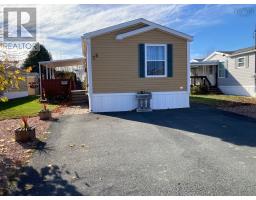 38 Sherbrooke Avenue