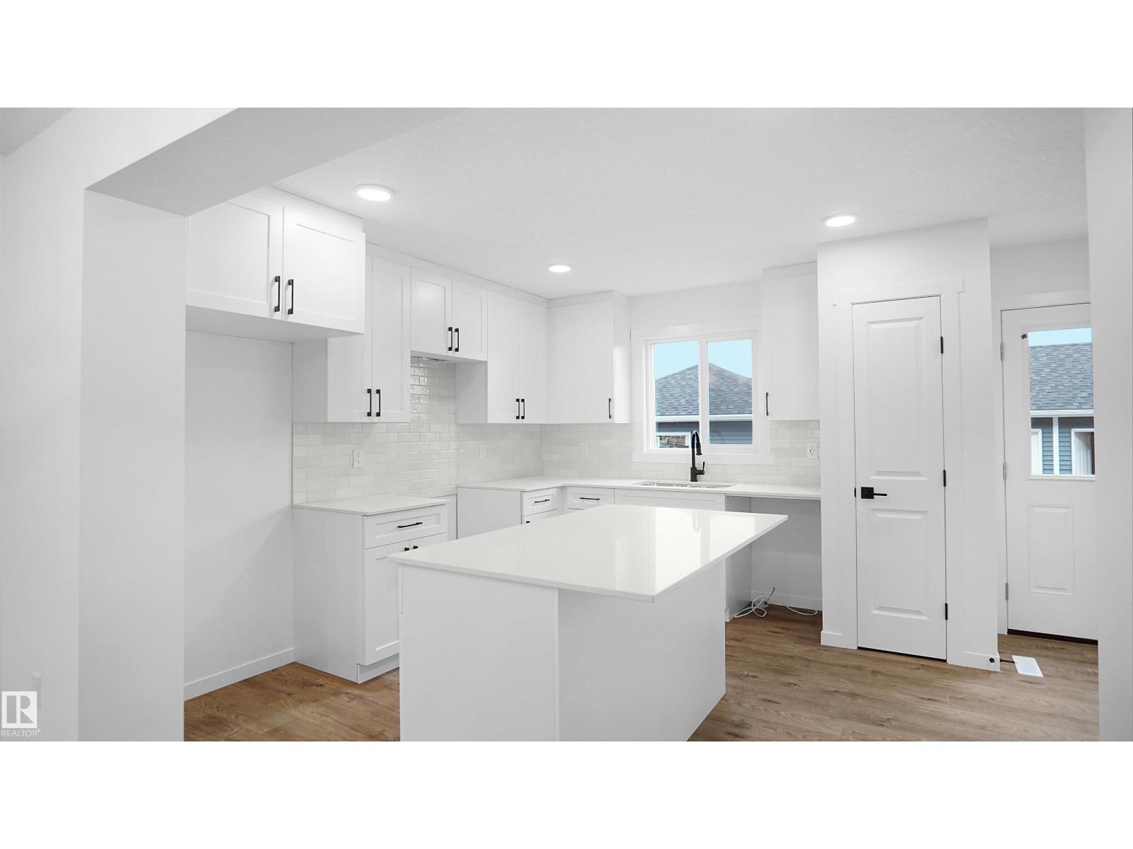 1299 Keswick Dr Sw, Edmonton, Alberta  T6W 5G5 - Photo 7 - E4450436