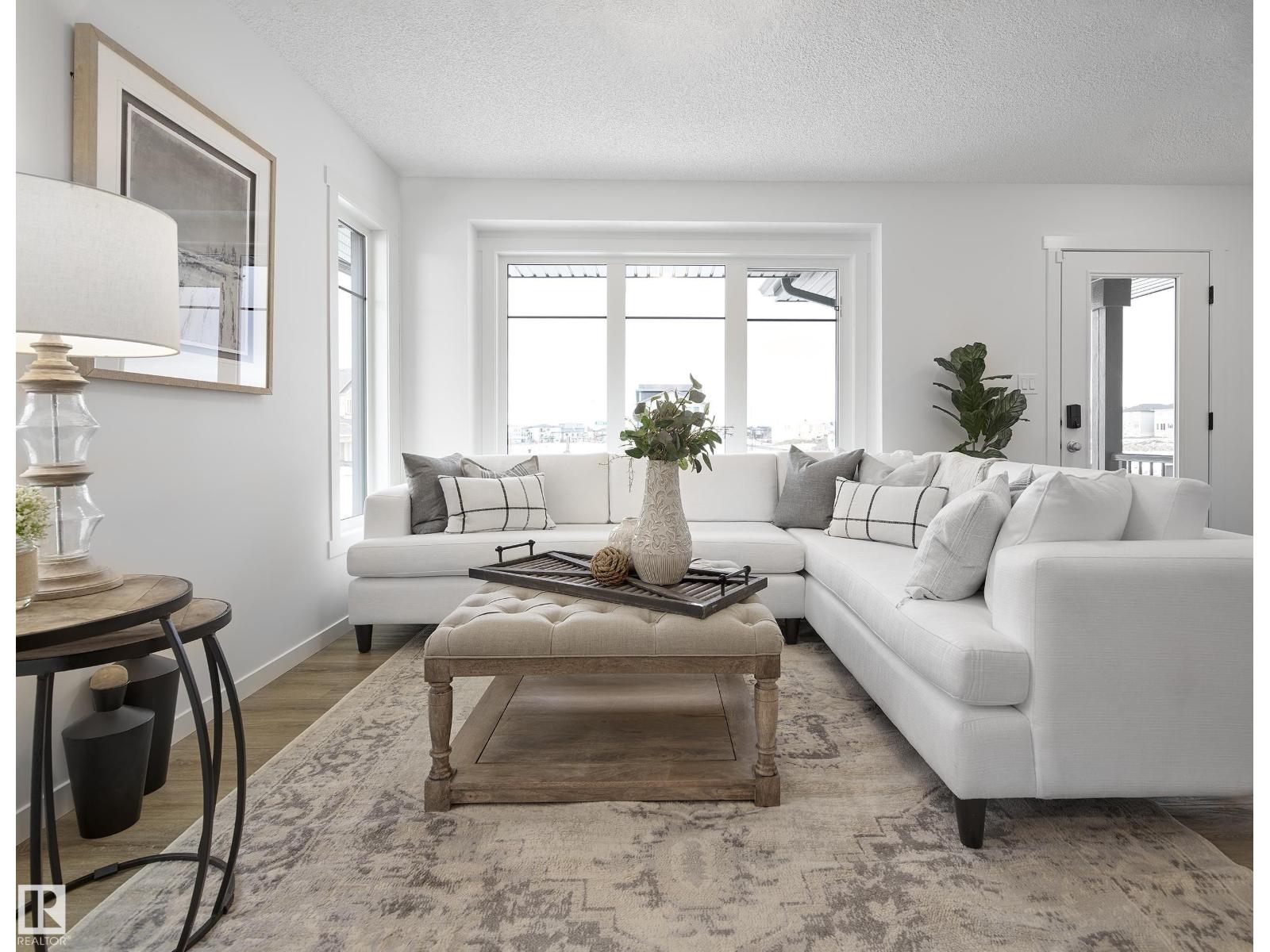 1275 Keswick Dr Sw, Edmonton, Alberta  T6W 4K3 - Photo 3 - E4465956