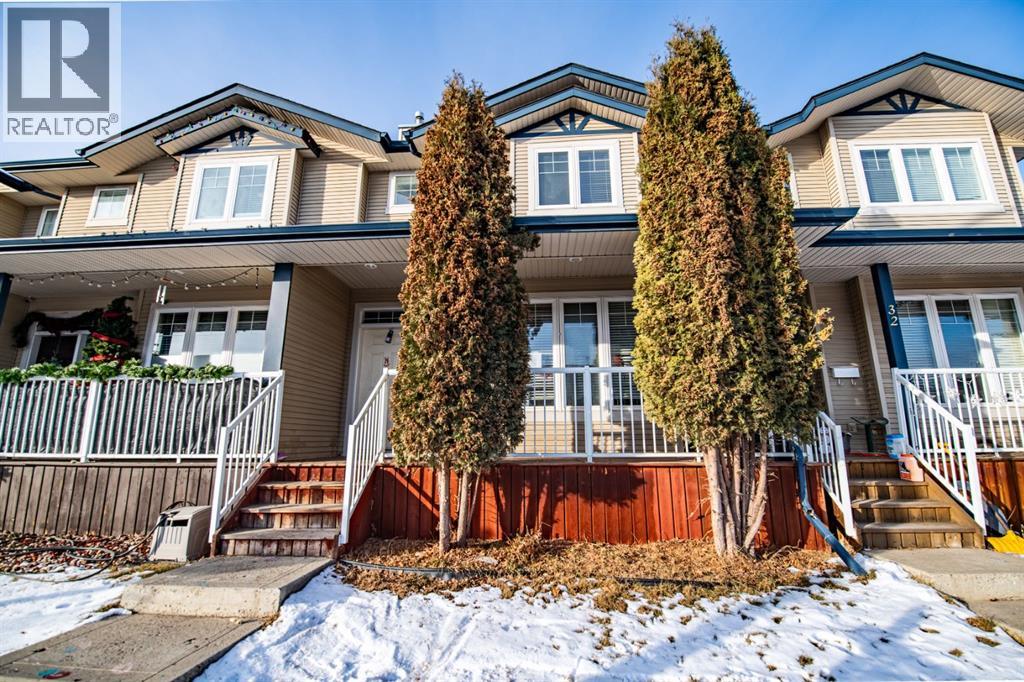 30, Kanten Close Close, Red Deer, Alberta  T4P 4E6 - Photo 2 - A2272680