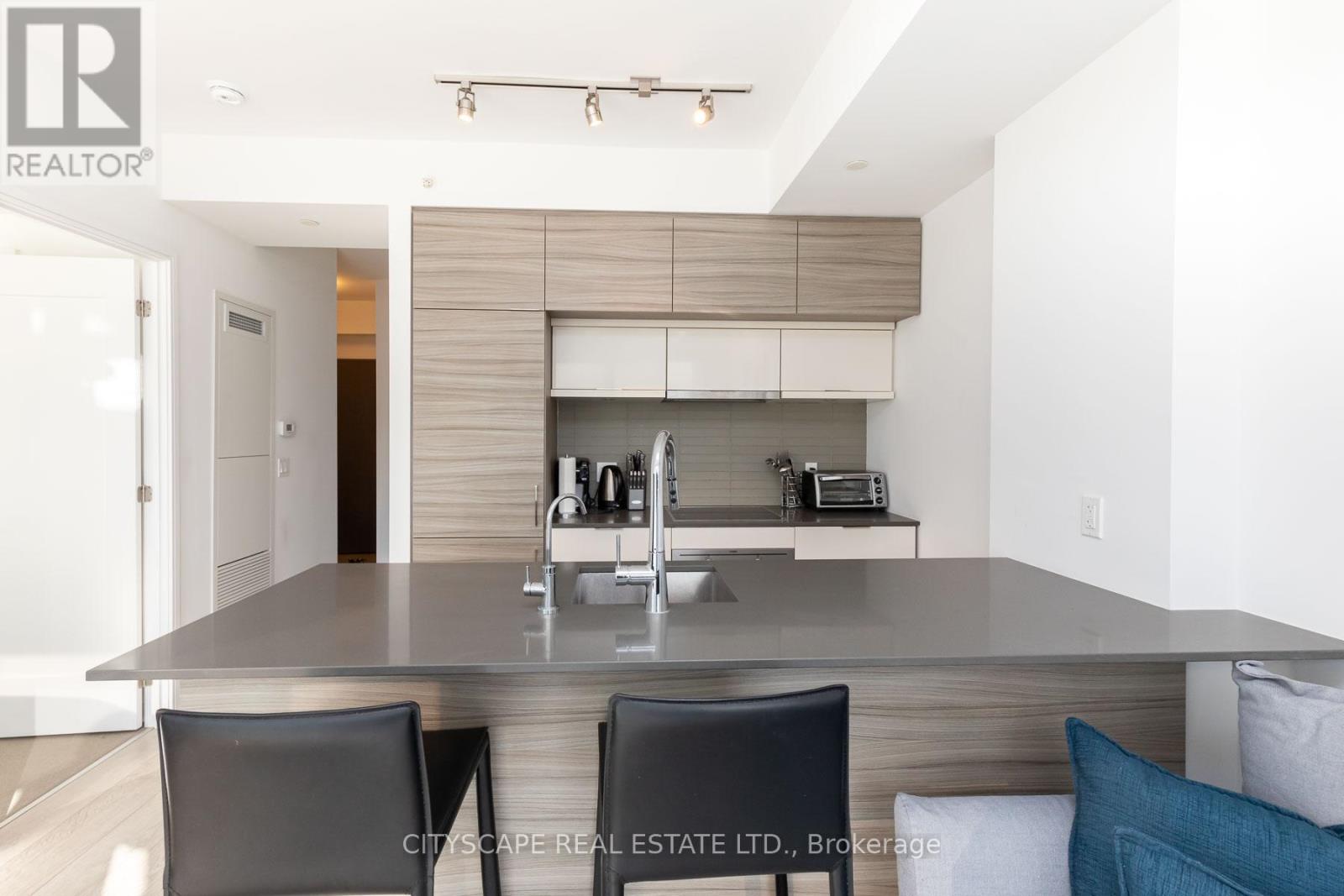 3901 - 88 Scott Street, Toronto, Ontario  M5E 0A9 - Photo 4 - C12585206