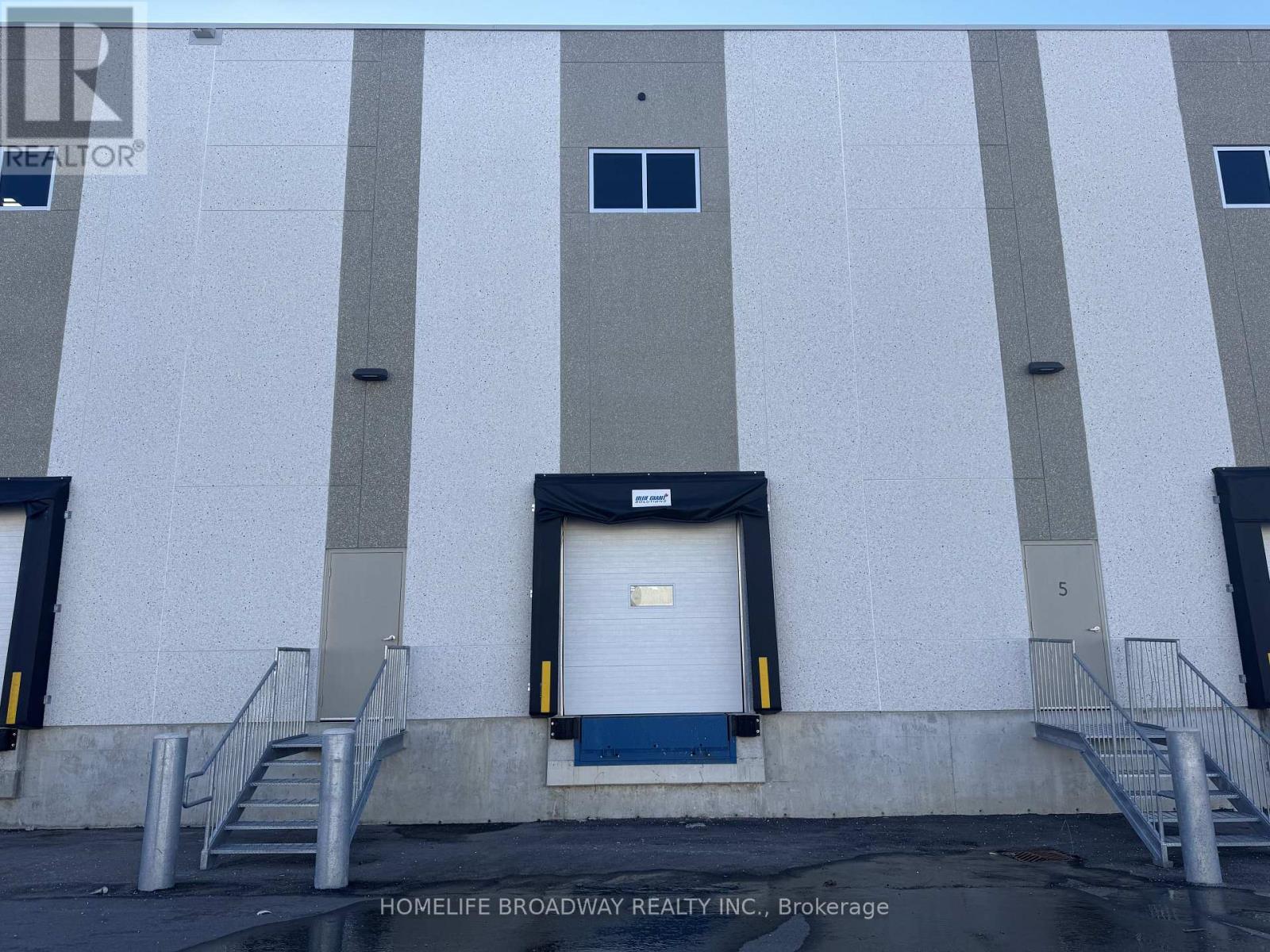 6B - 115 ADDISON HALL CIRCLE S, Aurora, Ontario