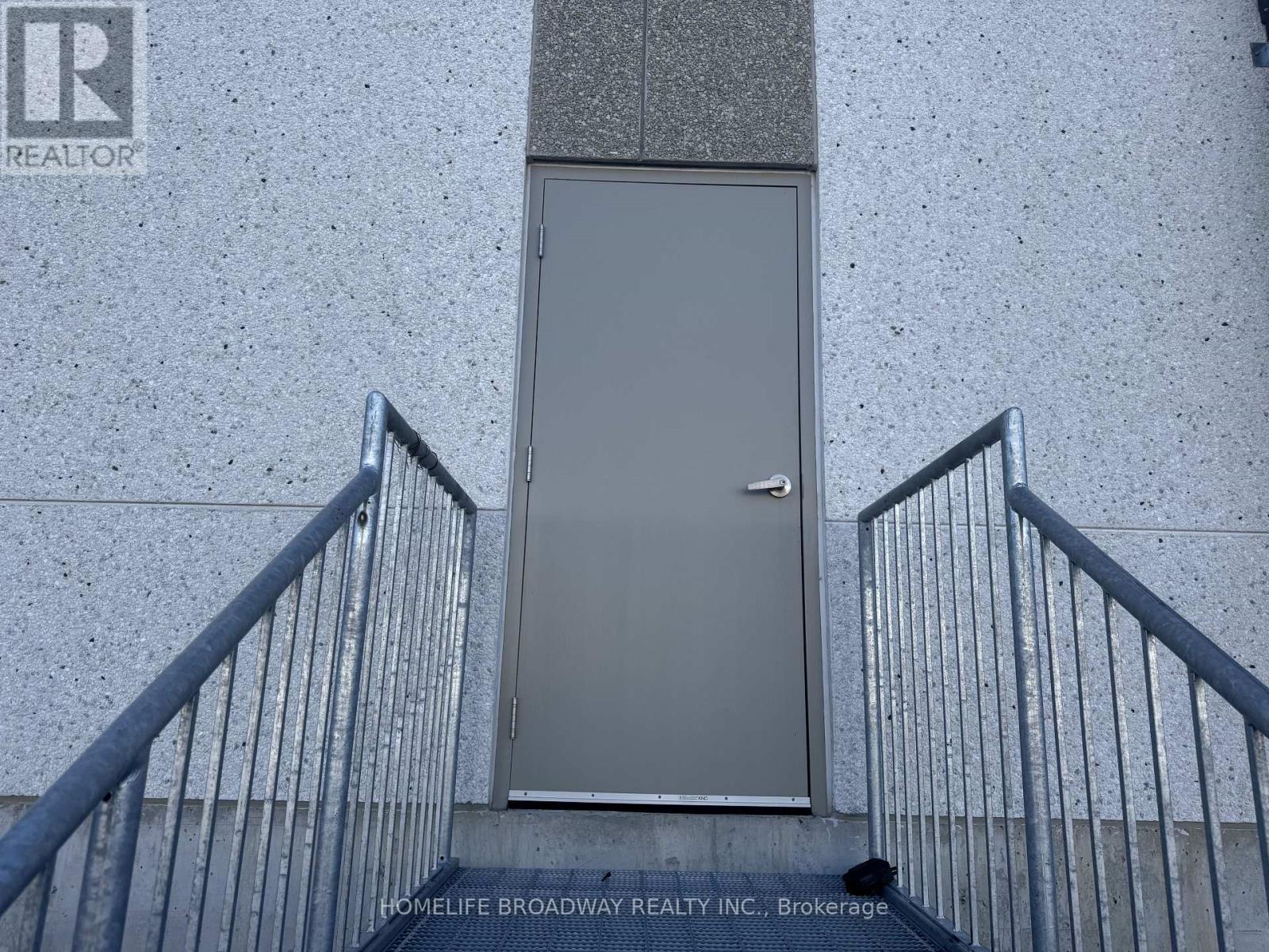 6b - 115 Addison Hall Circle S, Aurora, Ontario  L4G 7C7 - Photo 21 - N12469825