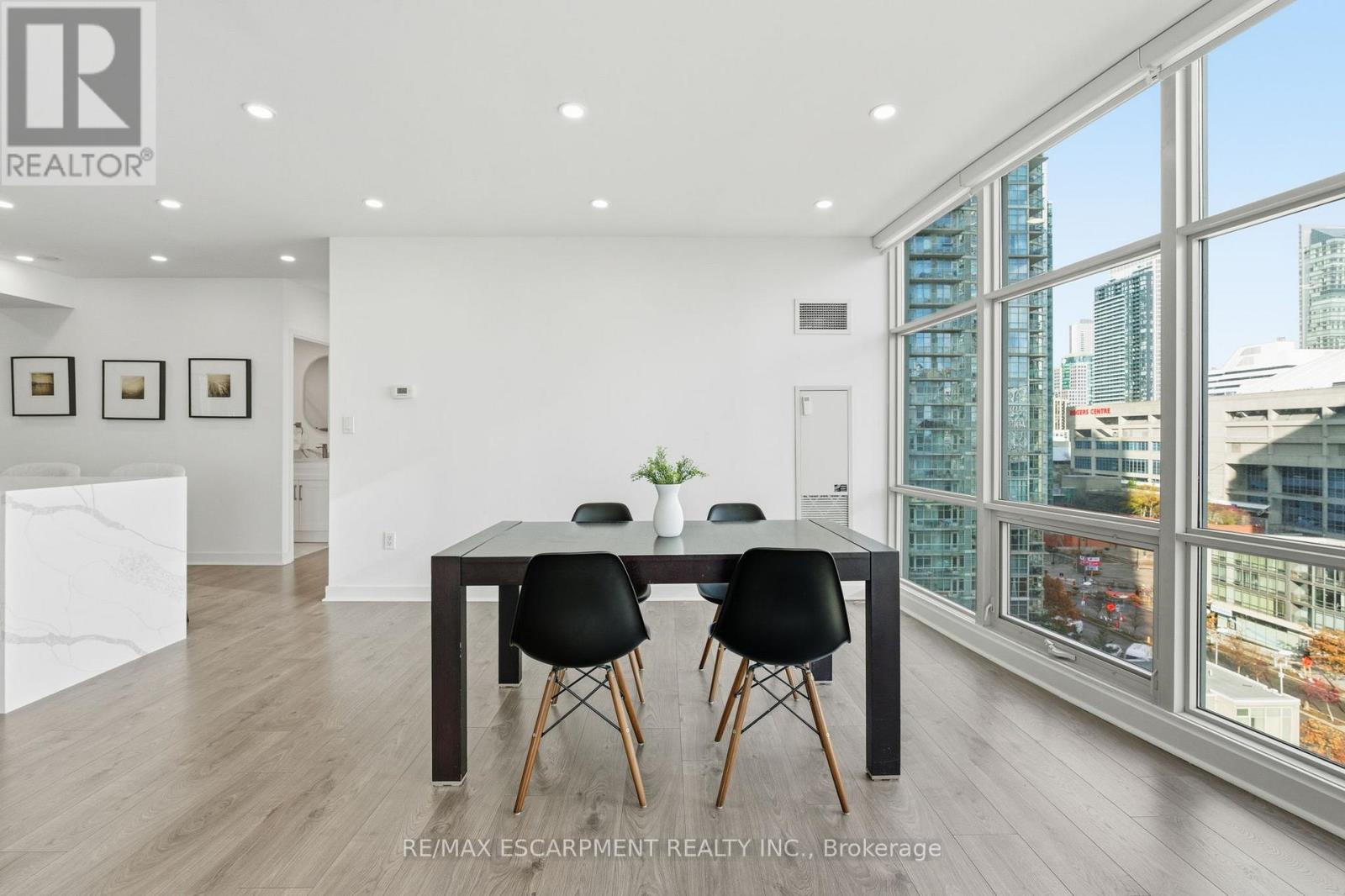 1109 - 35 Mariner Terrace, Toronto, Ontario  M5V 3V9 - Photo 12 - C12585366