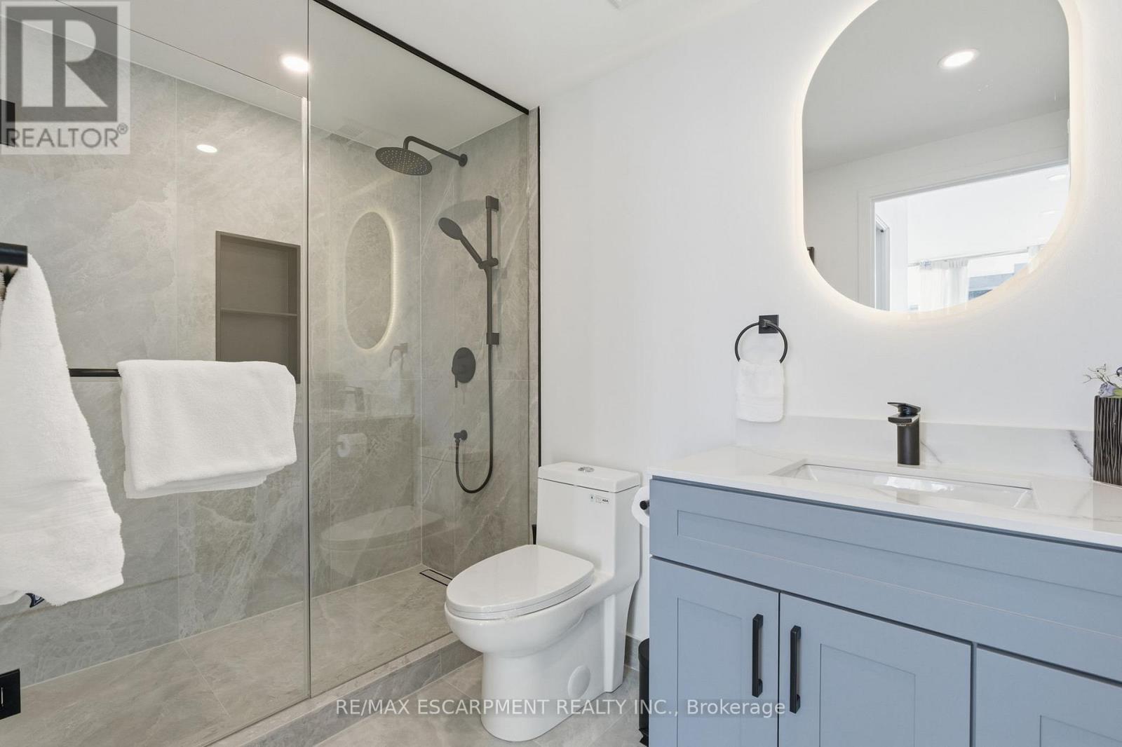 1109 - 35 Mariner Terrace, Toronto, Ontario  M5V 3V9 - Photo 24 - C12585366