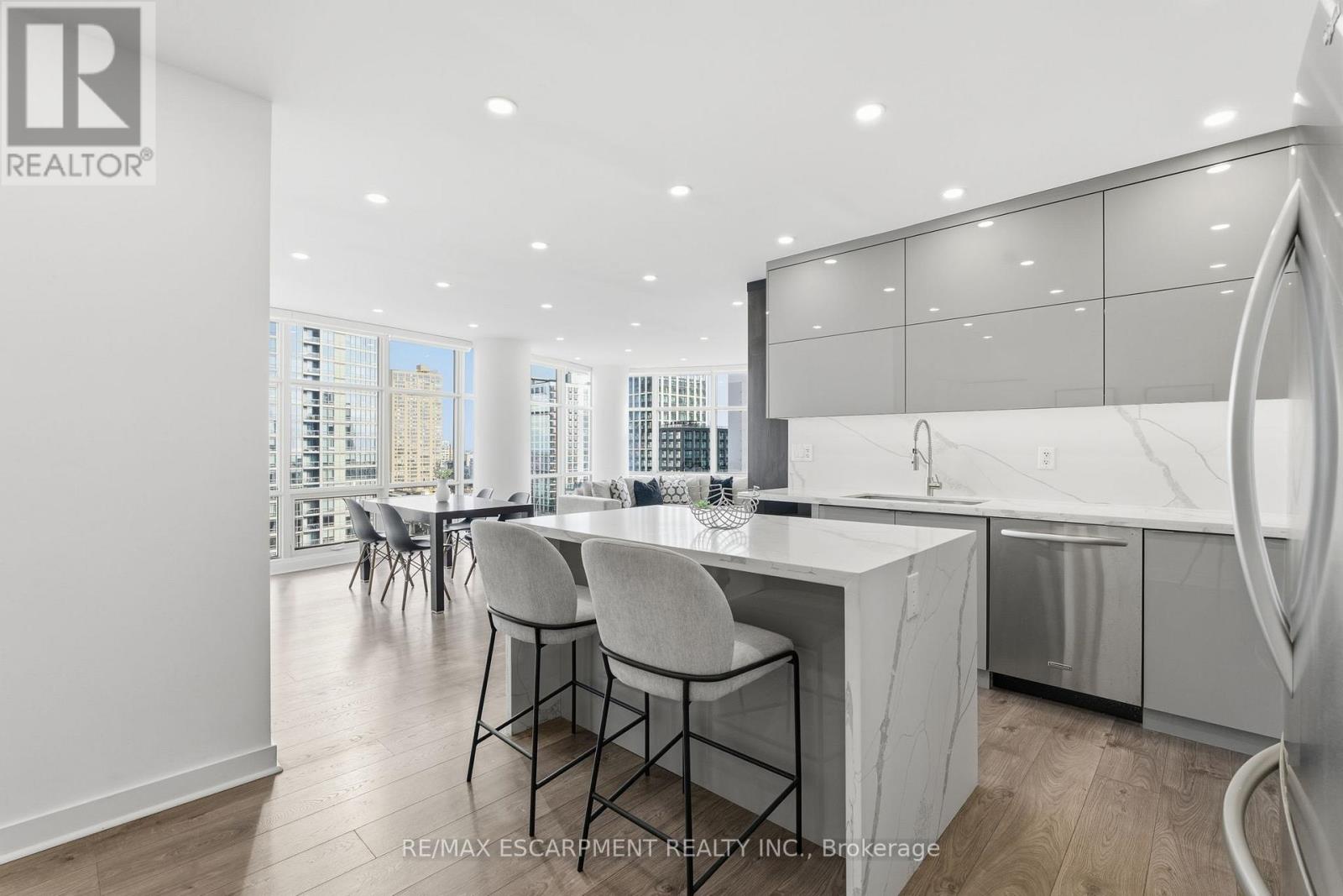 1109 - 35 Mariner Terrace, Toronto, Ontario  M5V 3V9 - Photo 5 - C12585366