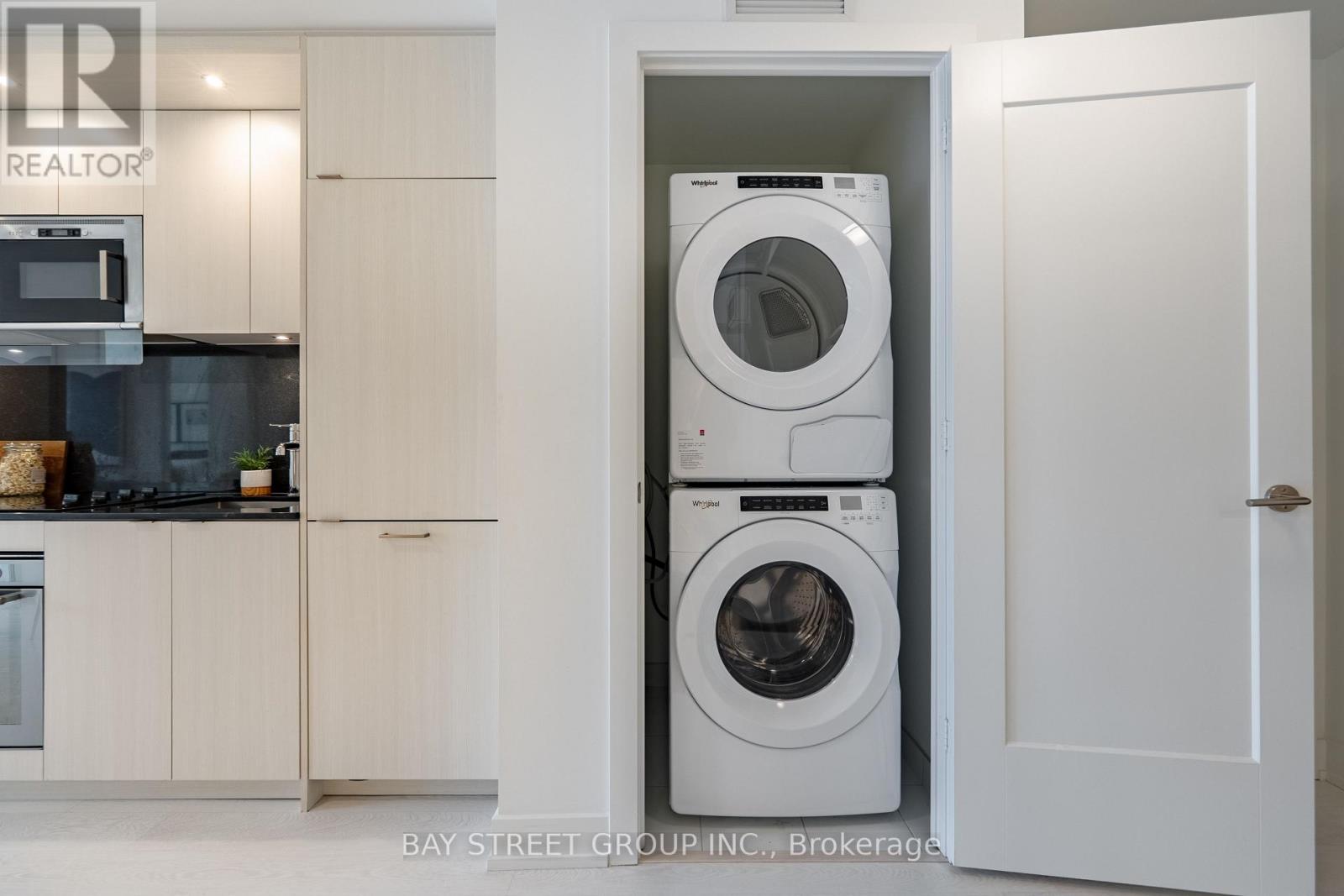 315 - 30 Inn On The Park Drive, Toronto, Ontario  M3C 0P8 - Photo 20 - C12585396