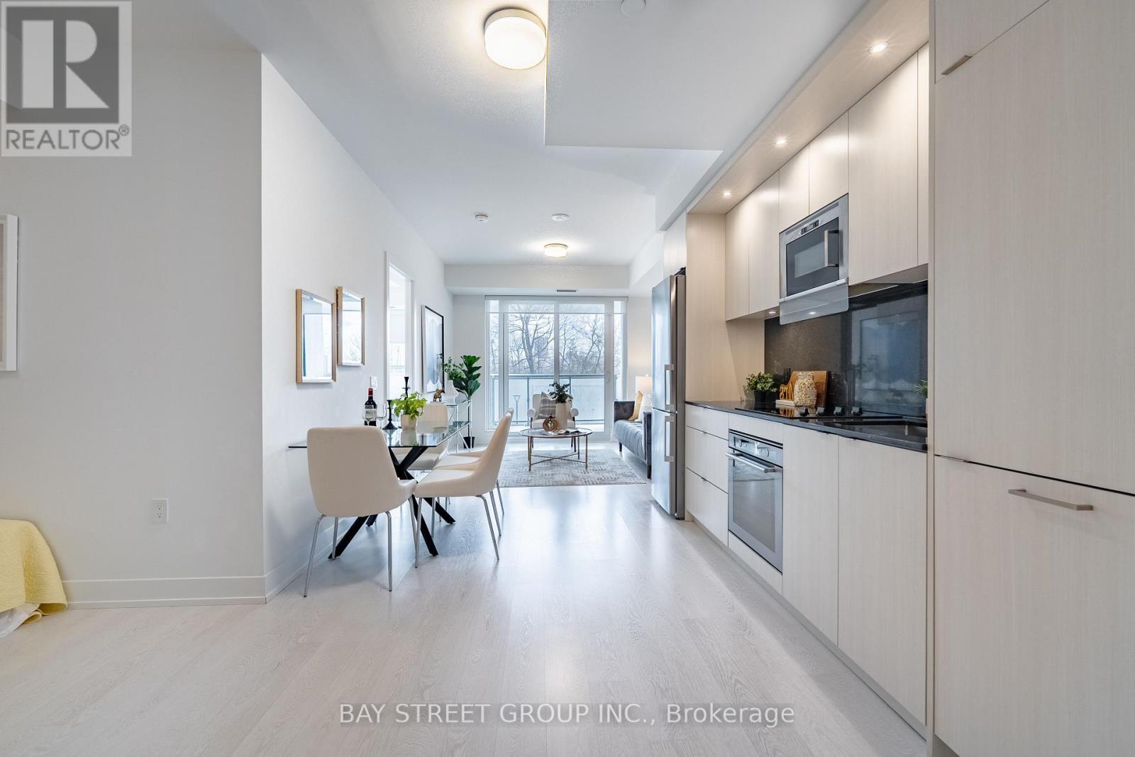 315 - 30 Inn On The Park Drive, Toronto, Ontario  M3C 0P8 - Photo 5 - C12585396