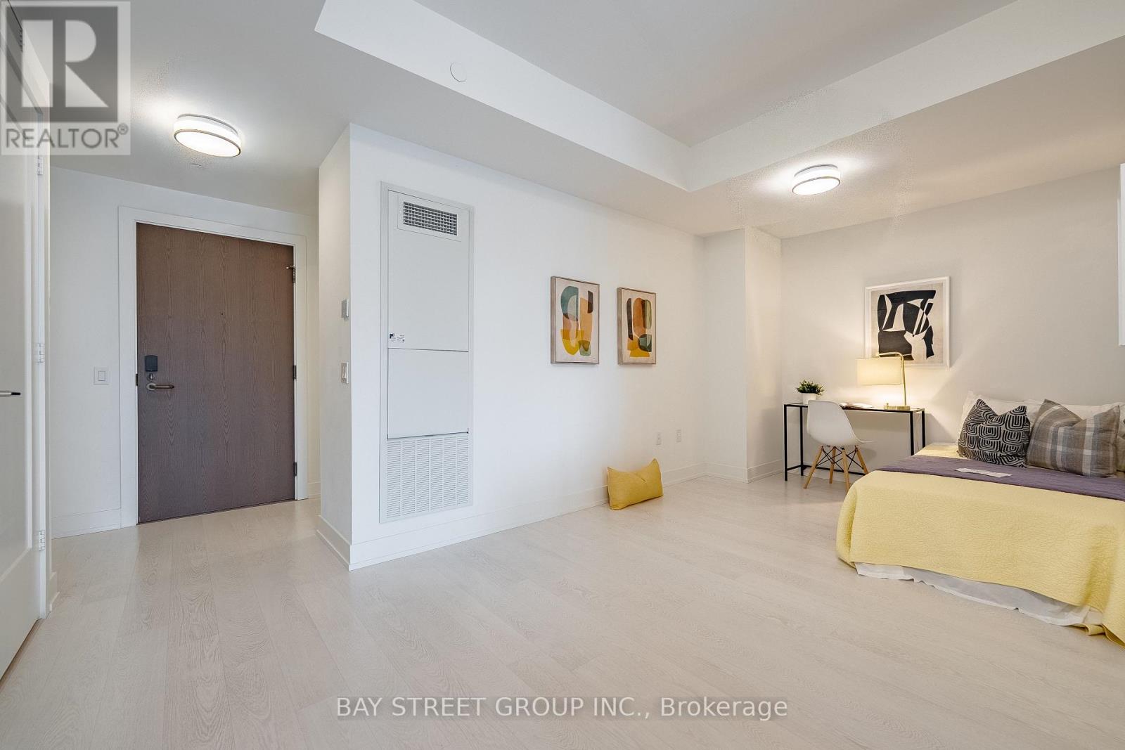 315 - 30 Inn On The Park Drive, Toronto, Ontario  M3C 0P8 - Photo 9 - C12585396