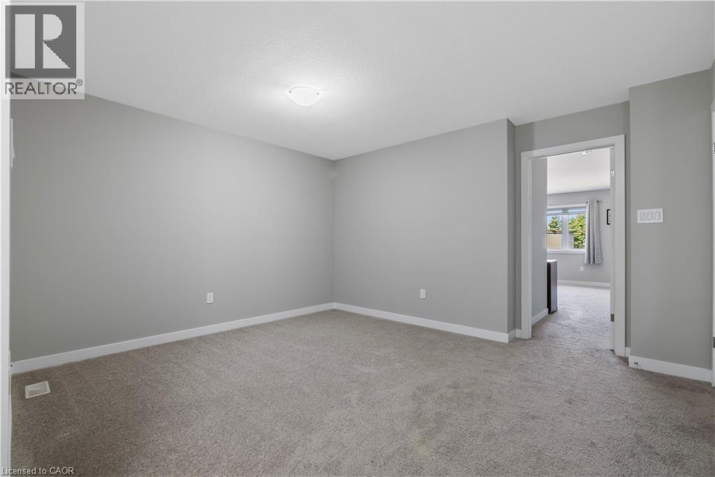 939 Robert Ferrie Drive, Kitchener, Ontario  N2R 1P2 - Photo 25 - 40791025