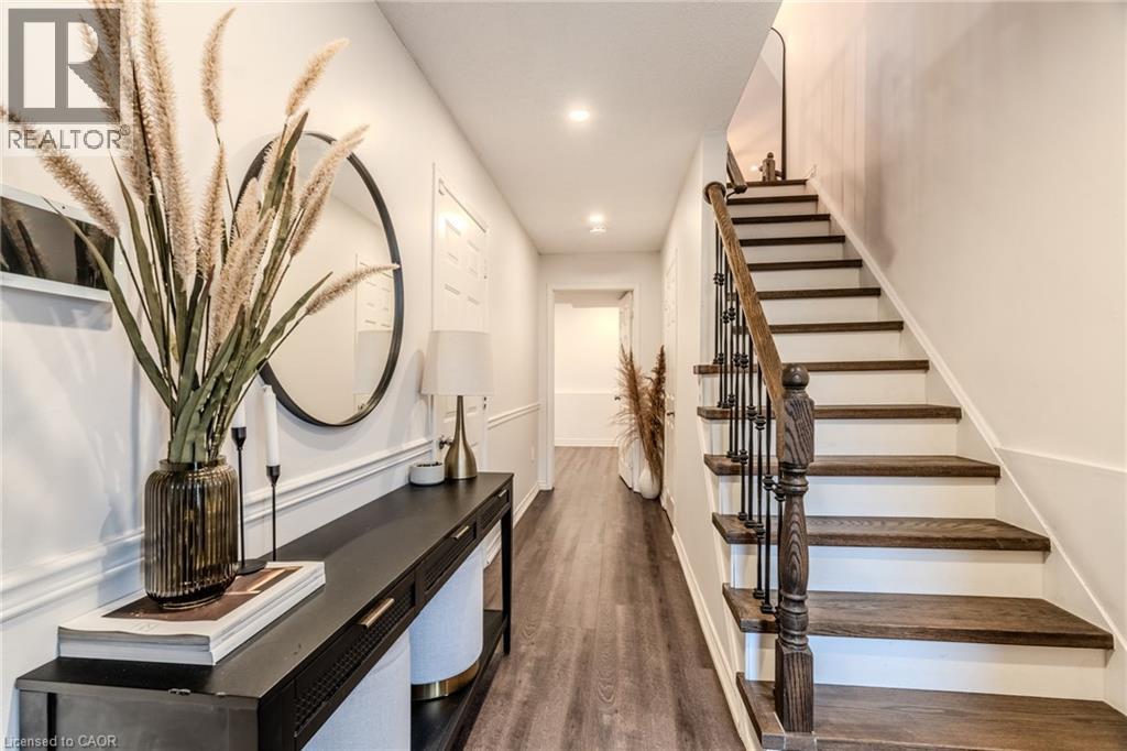 29 Heritage Drive Unit# 18, Stoney Creek, Ontario  L8G 4T4 - Photo 5 - 40788395