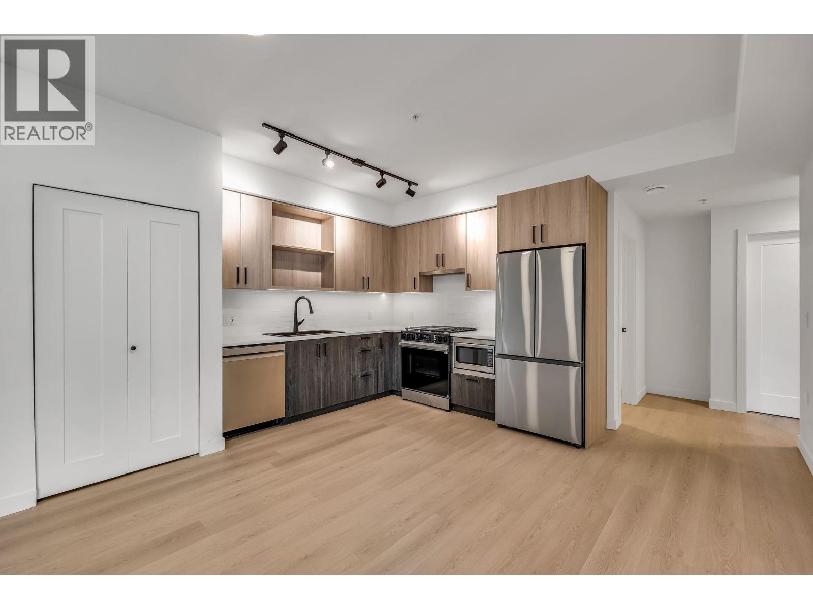 204 2002 St George Street, Port Moody, British Columbia V3H 2E6 - Photo 6 - R3047068