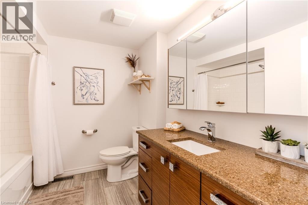 29 Heritage Drive Unit# 18, Stoney Creek, Ontario  L8G 4T4 - Photo 32 - 40788395