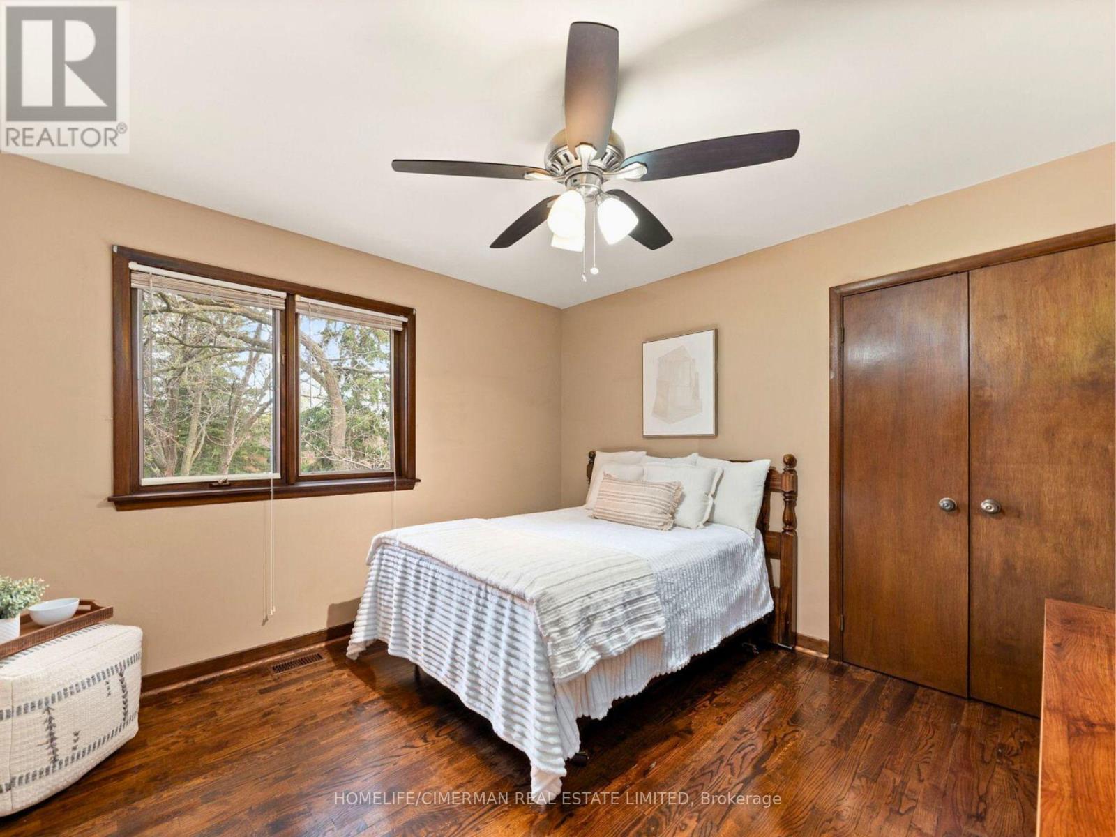 2-Storey House - 145 Pemberton Road, Richmond Hill, Ontario  L4C 3T6 - Photo 9 - N12585356