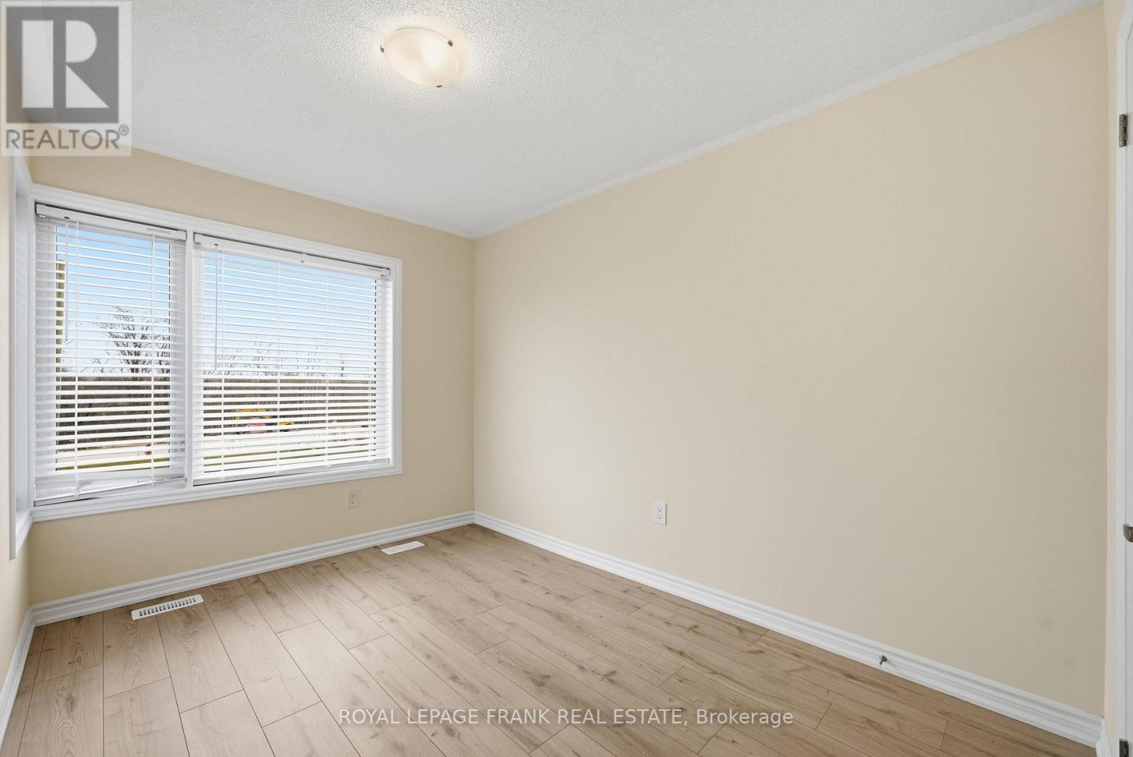 64 Hickey Lane, Kawartha Lakes (Lindsay), Ontario  K9V 0T2 - Photo 21 - X12585452