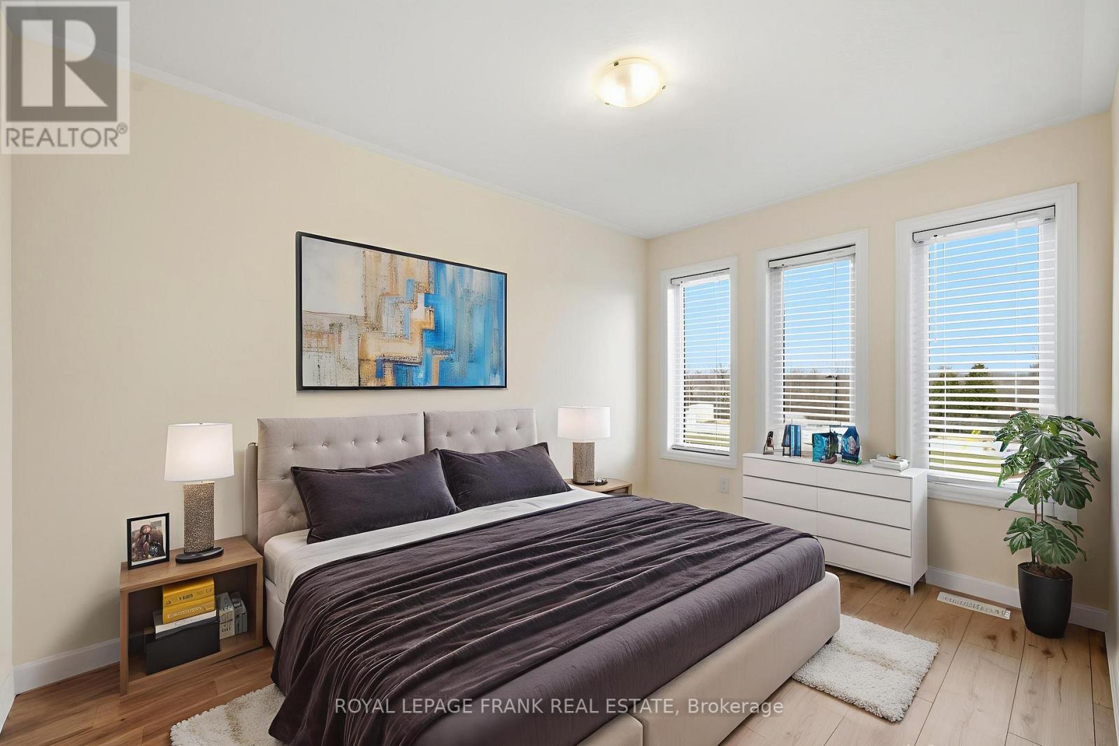 64 Hickey Lane, Kawartha Lakes (Lindsay), Ontario  K9V 0T2 - Photo 25 - X12585452