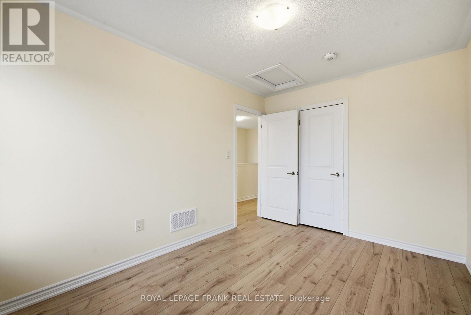 64 Hickey Lane, Kawartha Lakes (Lindsay), Ontario  K9V 0T2 - Photo 26 - X12585452