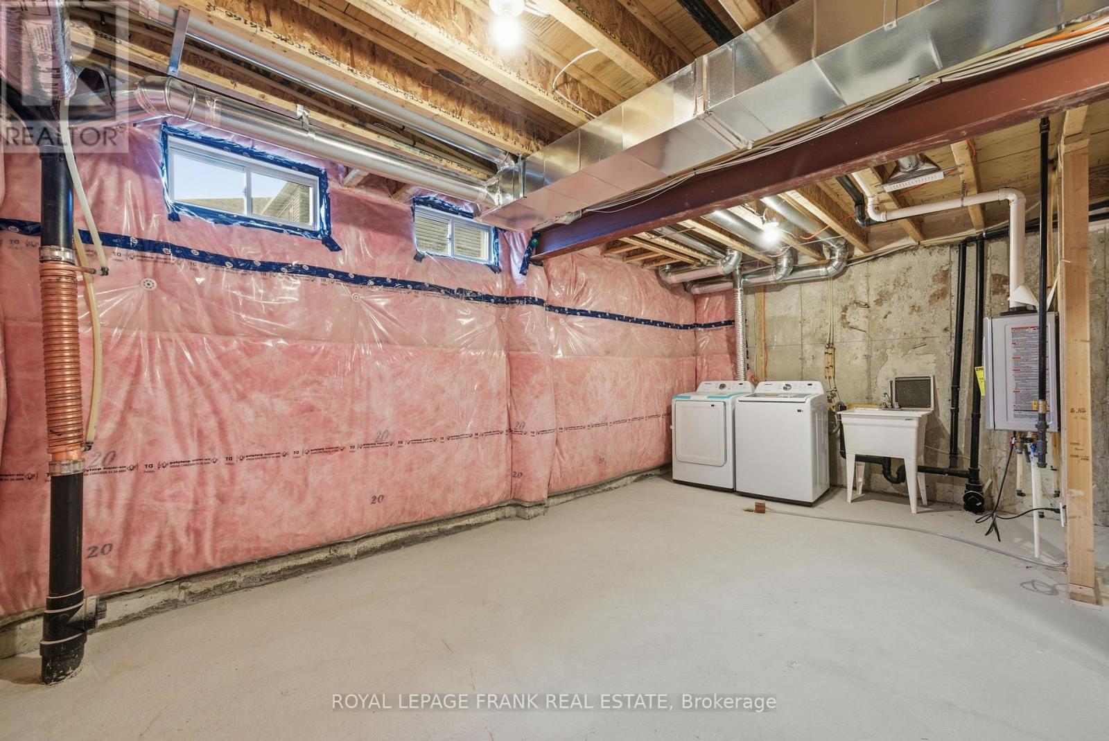 64 Hickey Lane, Kawartha Lakes (Lindsay), Ontario  K9V 0T2 - Photo 32 - X12585452