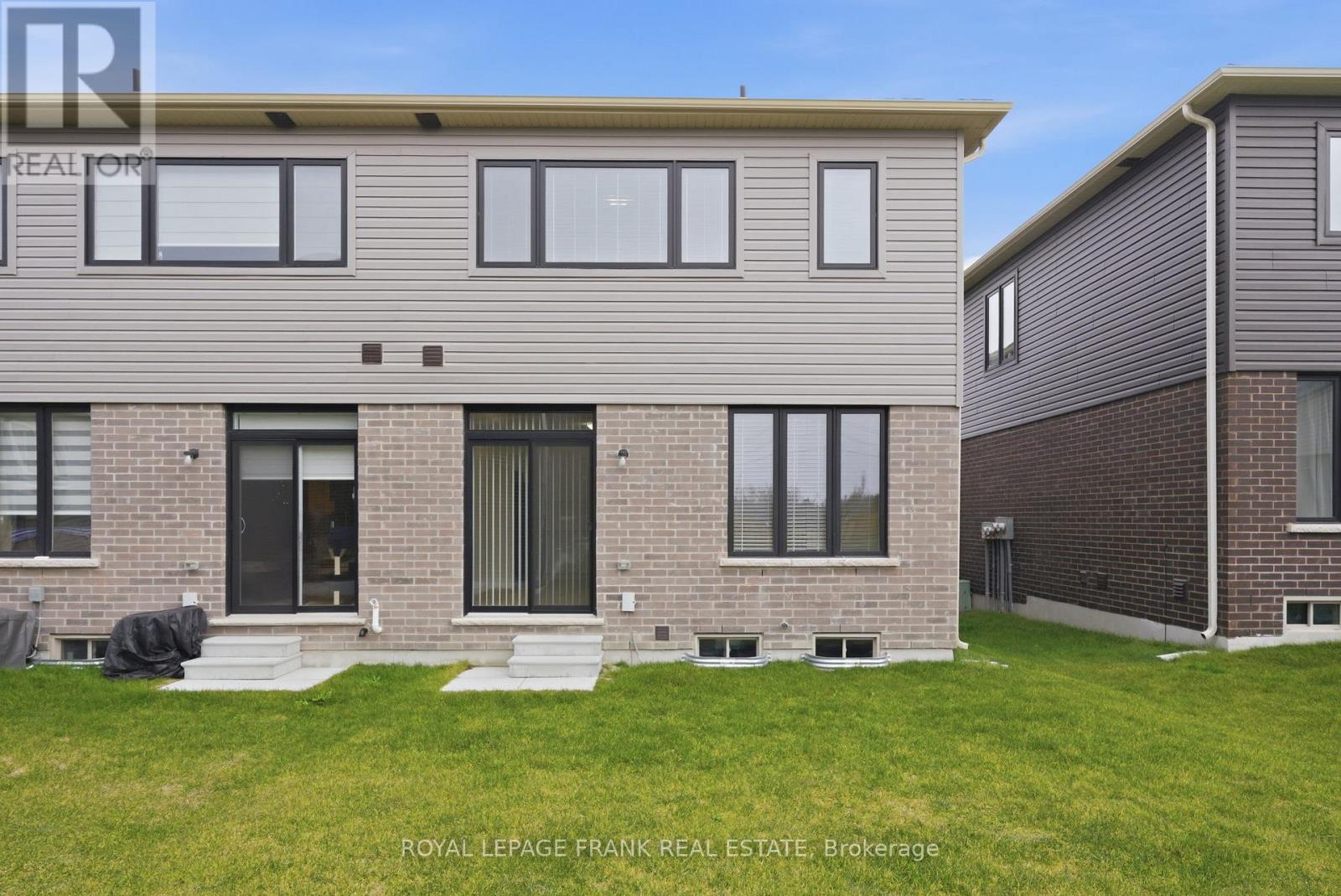 64 Hickey Lane, Kawartha Lakes (Lindsay), Ontario  K9V 0T2 - Photo 34 - X12585452