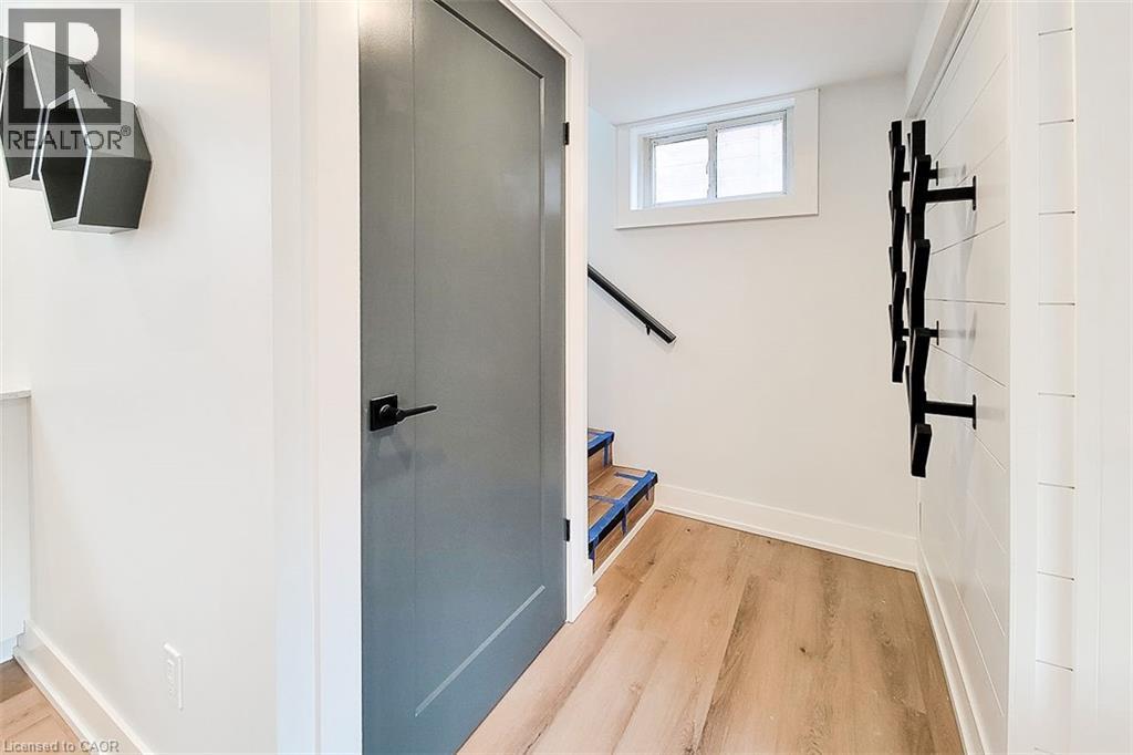 72 West 1st Street, Hamilton, Ontario  L9C 3C3 - Photo 6 - 40791154