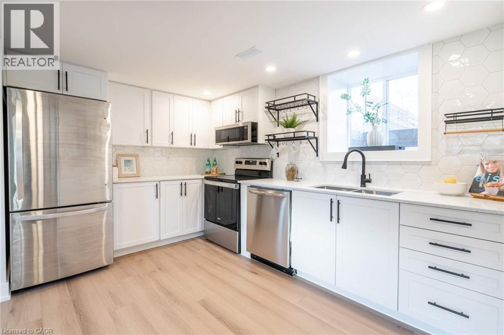 72 West 1st Street, Hamilton, Ontario  L9C 3C3 - Photo 23 - 40791154