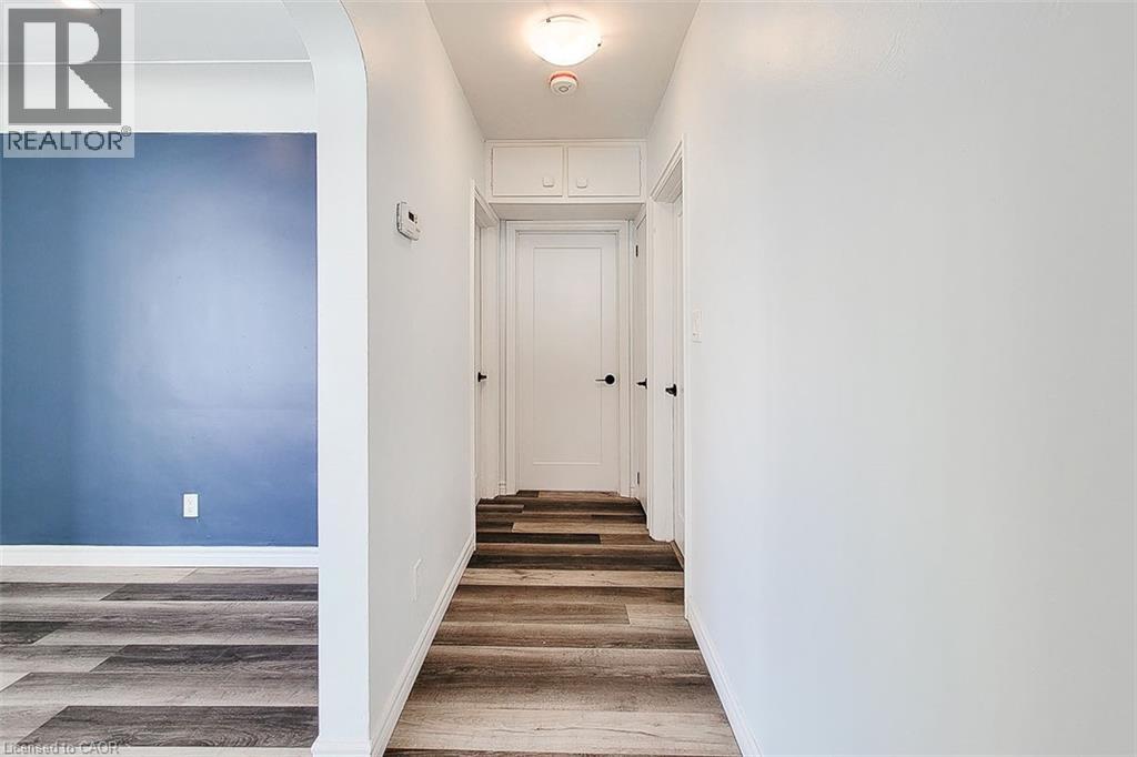 72 West 1st Street, Hamilton, Ontario  L9C 3C3 - Photo 8 - 40791154