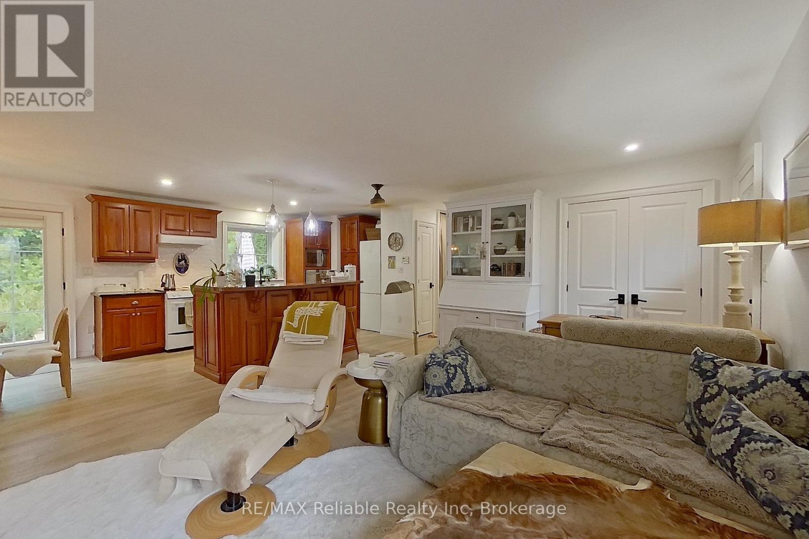 57 Cameron Street, Bluewater, Ontario  N0M 1G0 - Photo 16 - X12585540