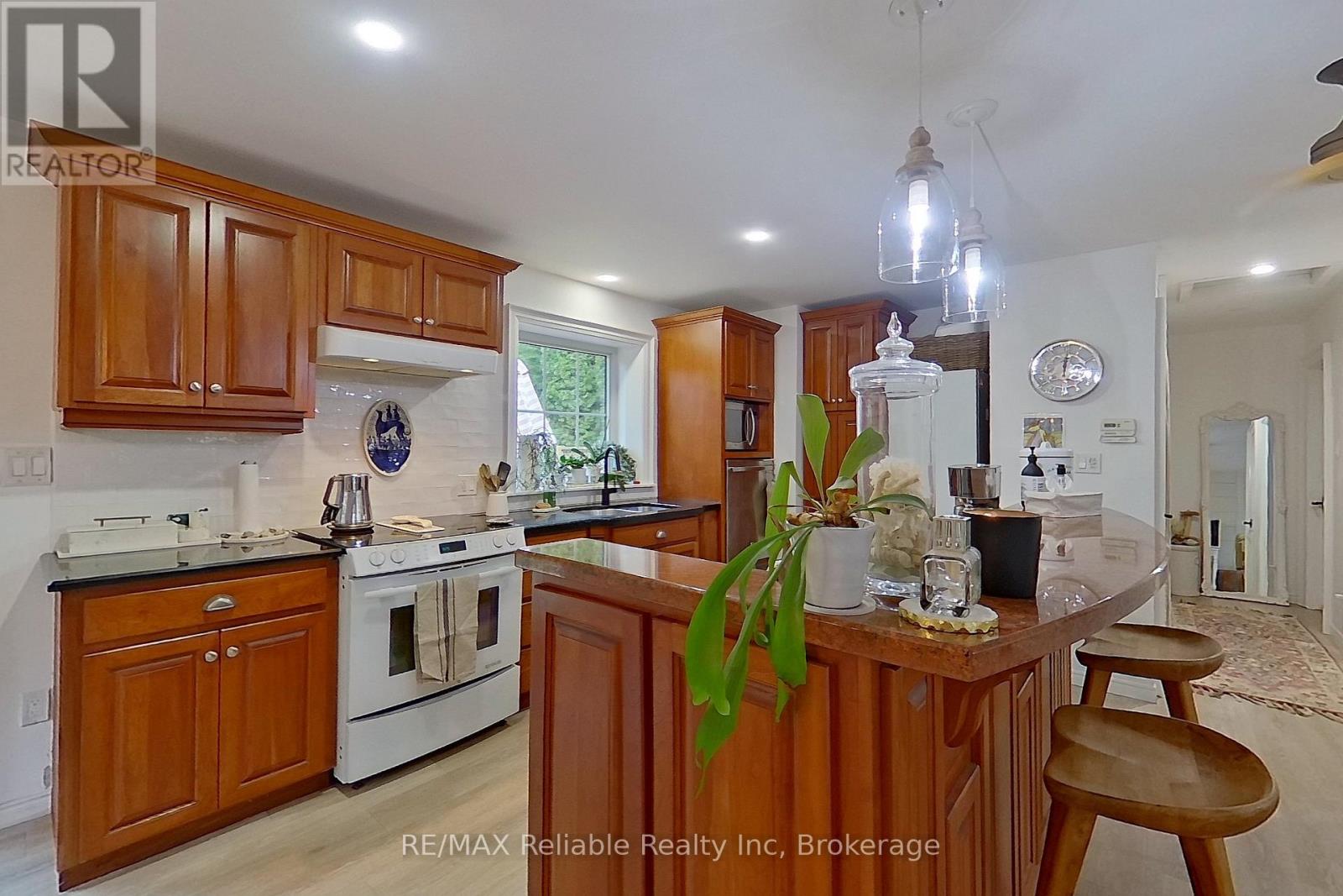 57 Cameron Street, Bluewater, Ontario  N0M 1G0 - Photo 24 - X12585540