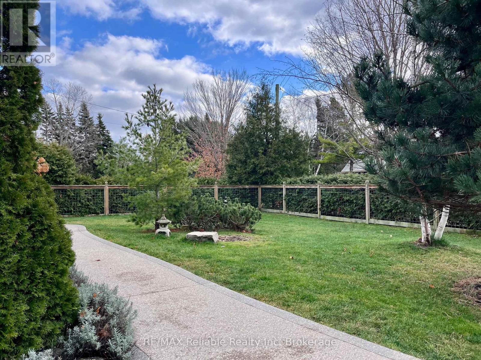 57 Cameron Street, Bluewater, Ontario  N0M 1G0 - Photo 6 - X12585540