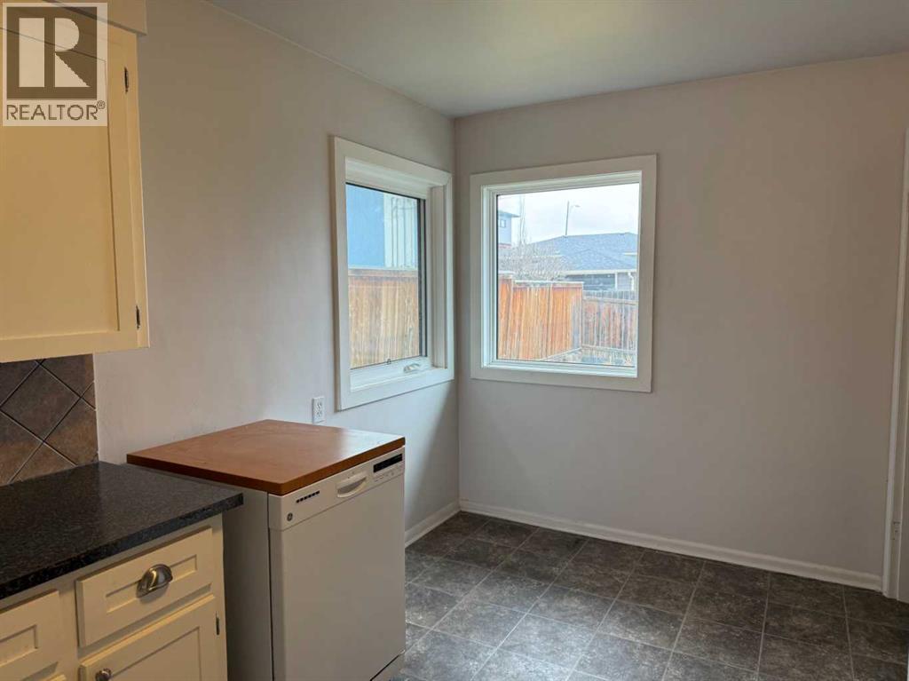 3203 9 Street Nw, Calgary, Alberta  T2K 1H1 - Photo 7 - A2272574