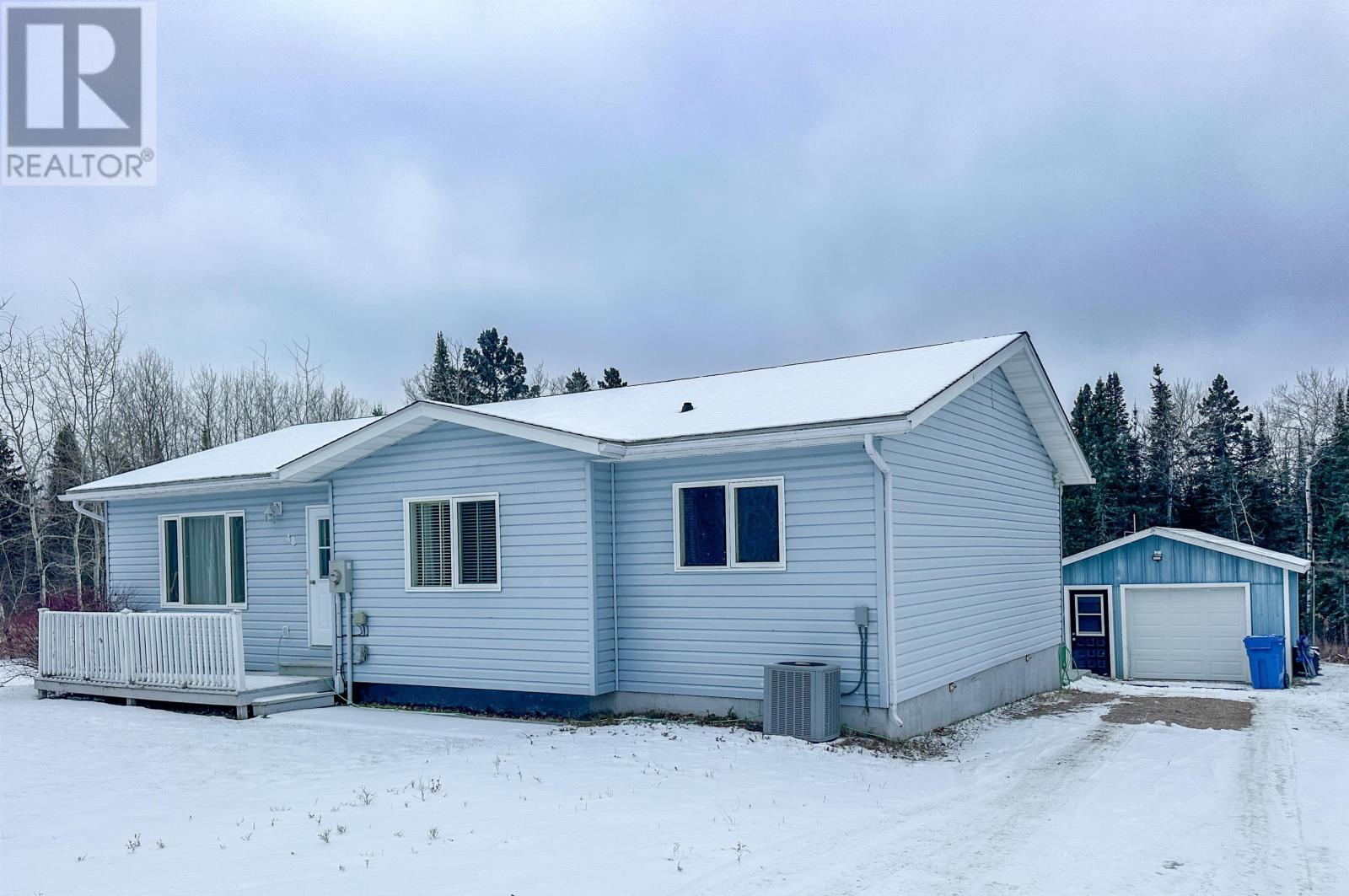 48 Forestry Rd., Red Lake, Ontario P0V 2M0 - Photo 2 - TB253572