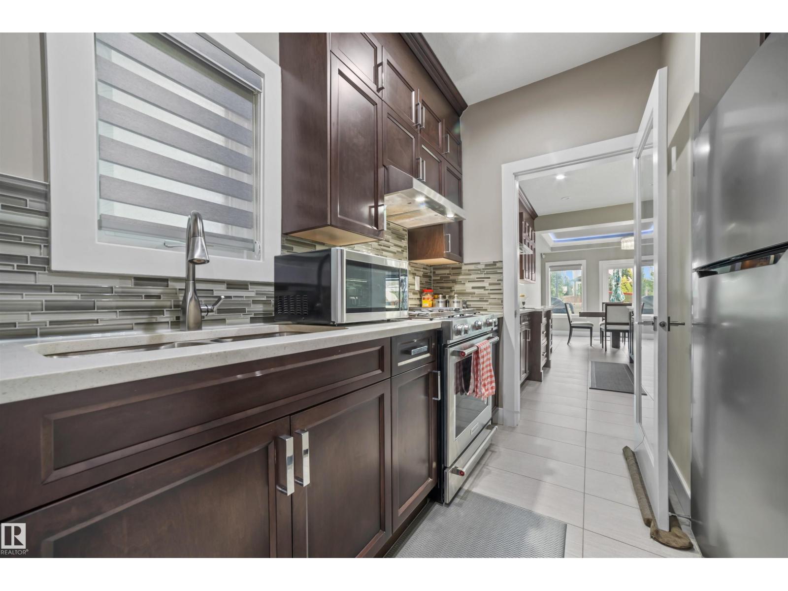 1960 Adamson Tc Sw, Edmonton, Alberta  T6W 1A8 - Photo 11 - E4466969