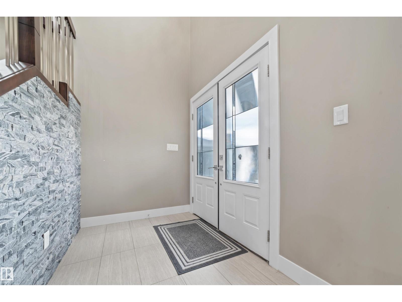 1960 Adamson Tc Sw, Edmonton, Alberta  T6W 1A8 - Photo 3 - E4466969