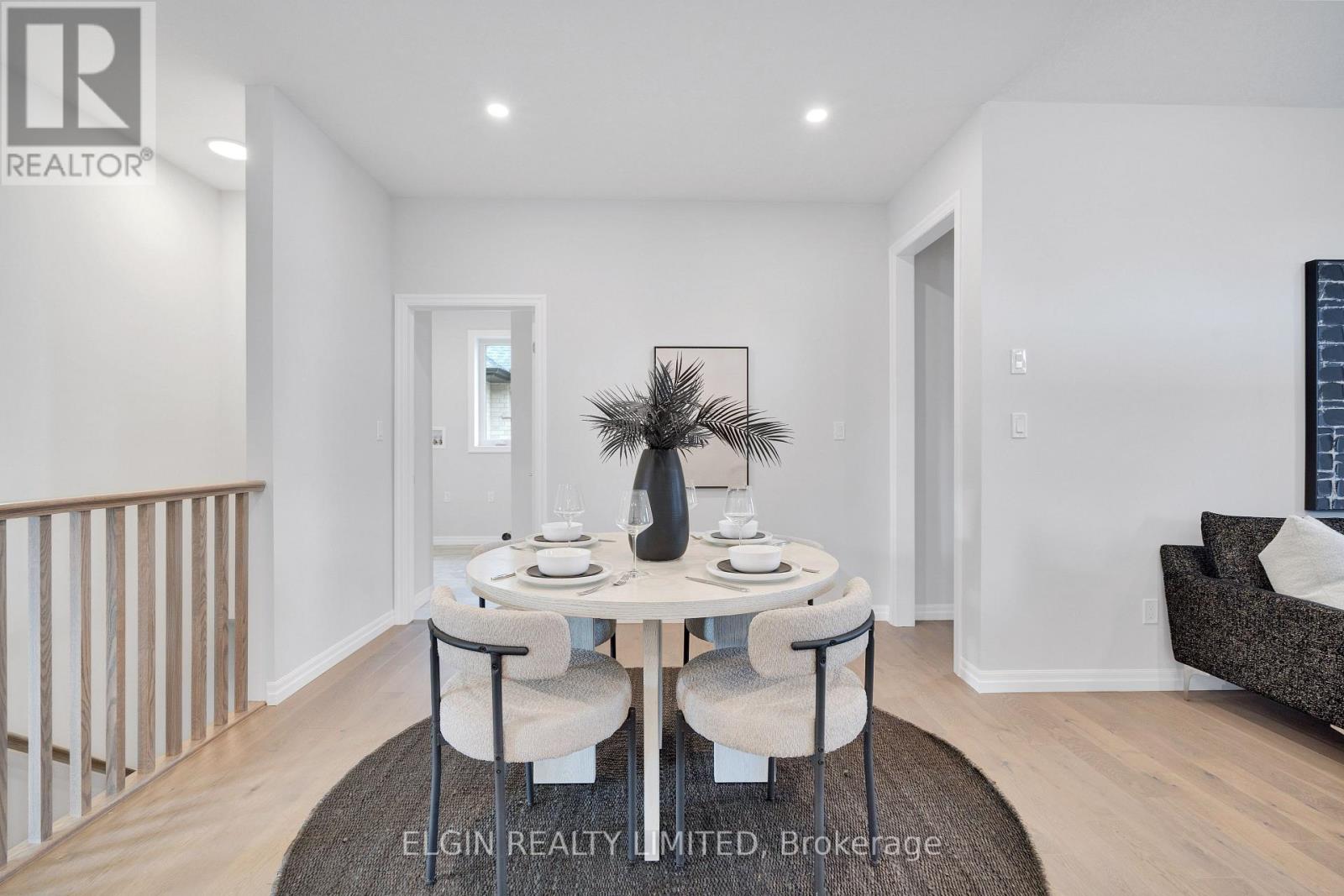 8 Hartland Circle, St. Thomas, Ontario  N5R 0P2 - Photo 12 - X12585548