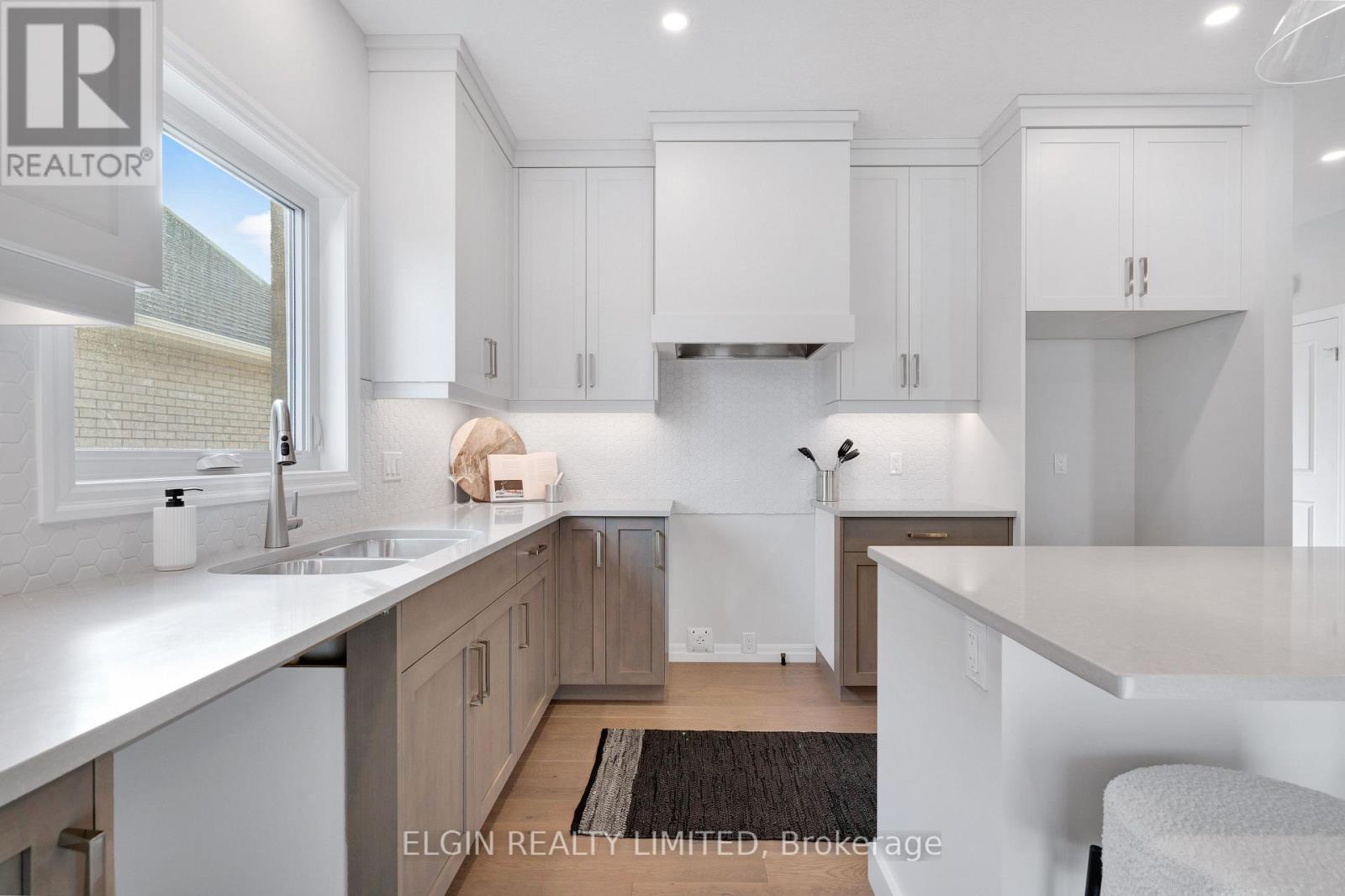 8 Hartland Circle, St. Thomas, Ontario  N5R 0P2 - Photo 18 - X12585548