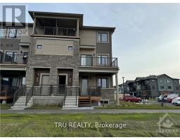 956 CHAPMAN MILLS DRIVE, Ottawa, Ontario