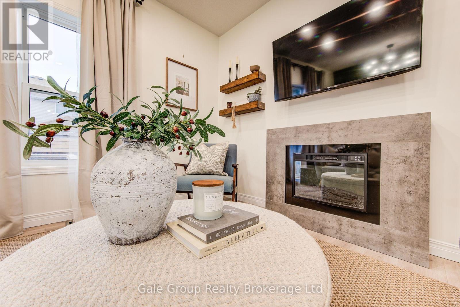 755 Southwood Way, Woodstock, Ontario  N4V 1G5 - Photo 14 - X12585442