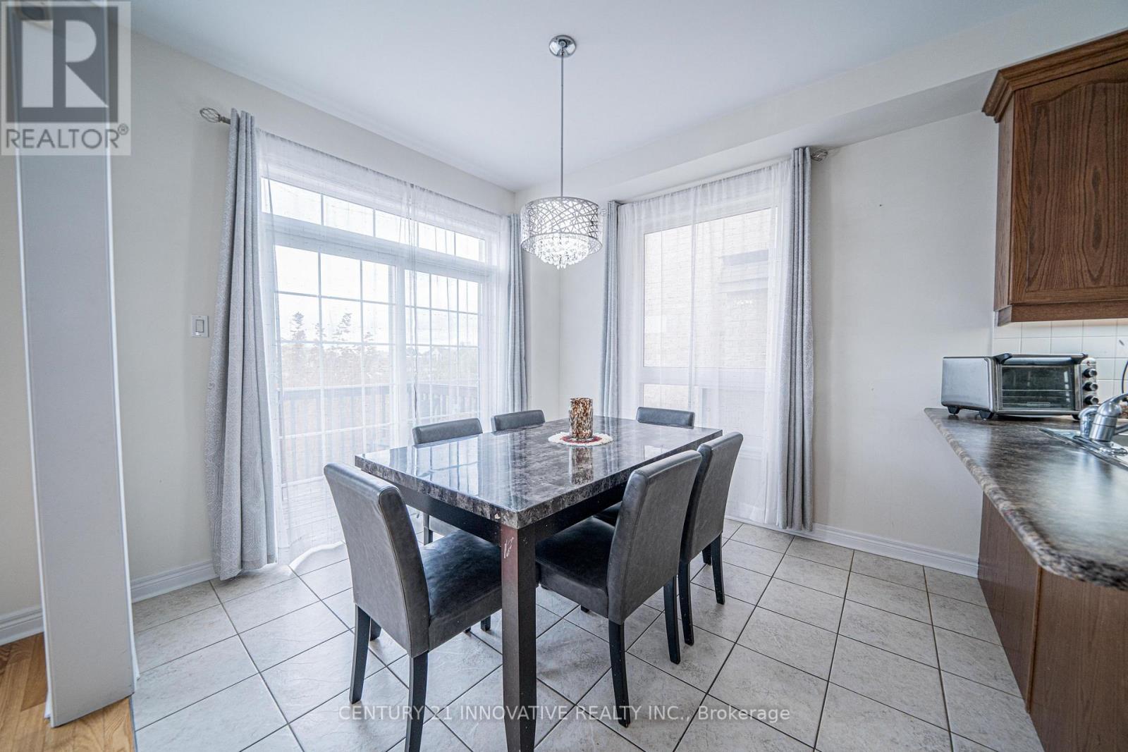 50 Everingham Circle, Brampton, Ontario  L6R 0R7 - Photo 13 - W12585384