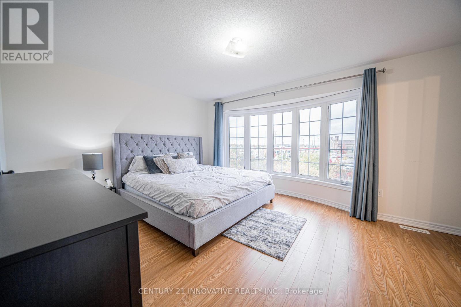 50 Everingham Circle, Brampton, Ontario  L6R 0R7 - Photo 18 - W12585384