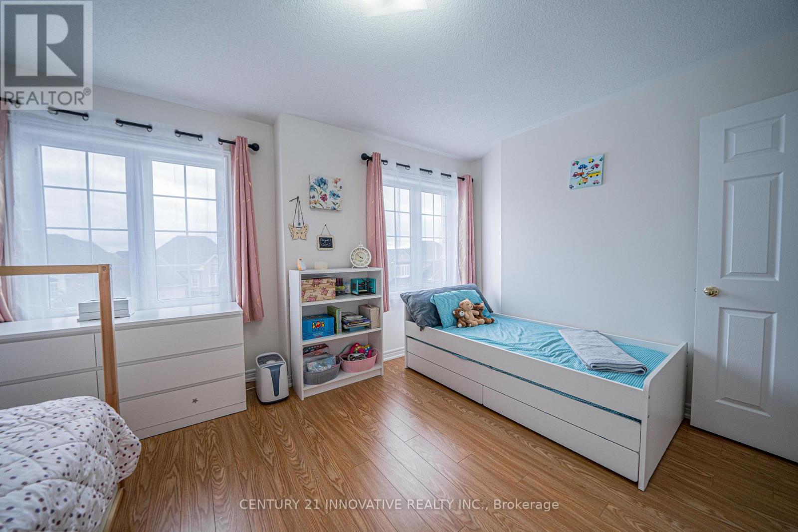 50 Everingham Circle, Brampton, Ontario  L6R 0R7 - Photo 19 - W12585384