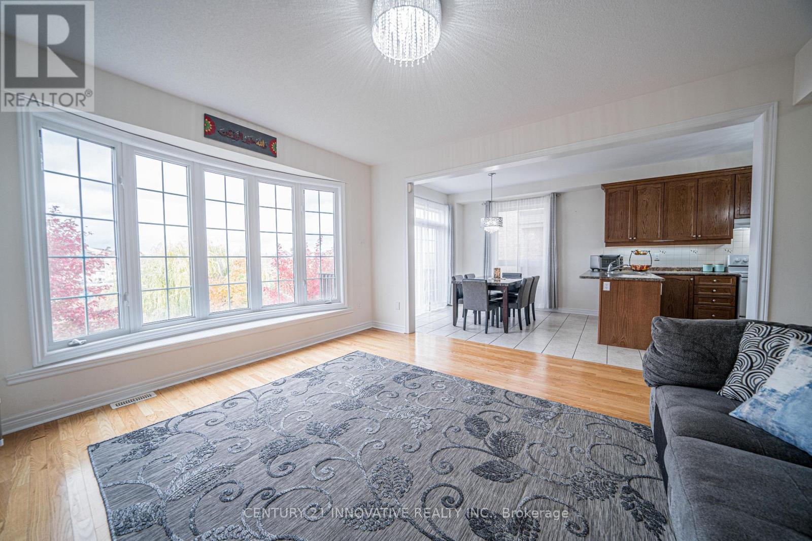 50 Everingham Circle, Brampton, Ontario  L6R 0R7 - Photo 2 - W12585384