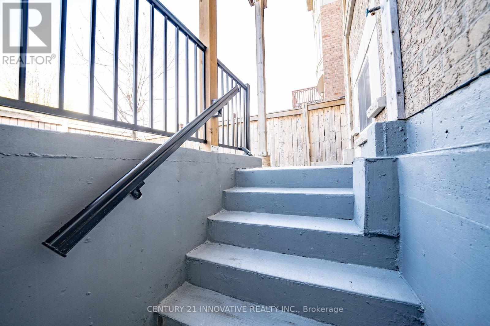 50 Everingham Circle, Brampton, Ontario  L6R 0R7 - Photo 33 - W12585384