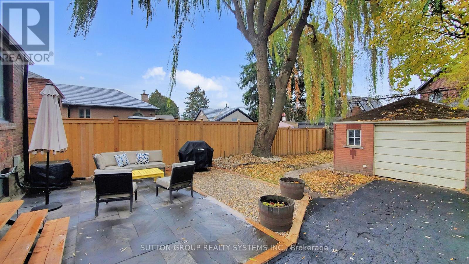 51 Juliet Crescent, Toronto, Ontario  M6M 1N5 - Photo 20 - W12585390