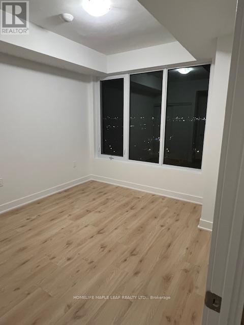 1003 - 2088 James Street S, Burlington, Ontario  L7R 0H2 - Photo 8 - W12585408