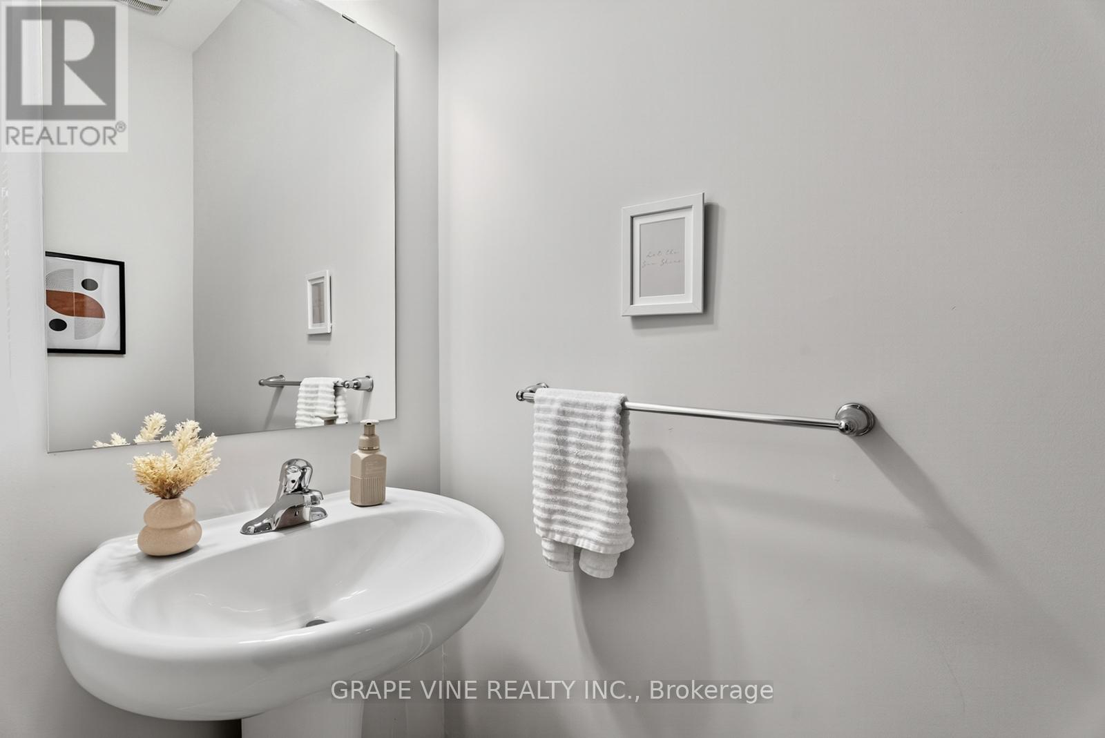 172 Visor Private, Ottawa, Ontario  K2V 0S6 - Photo 6 - X12454713